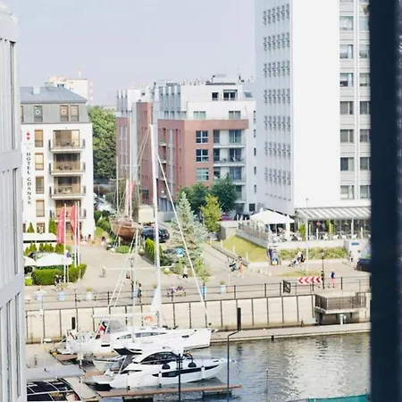 아파트 Deluxe On Granary Island With Parking - Granaria I & By Renters 그단스크