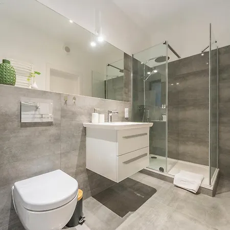 Deluxe On Granary Island With Parking - Granaria I & By Renters * גדנסק